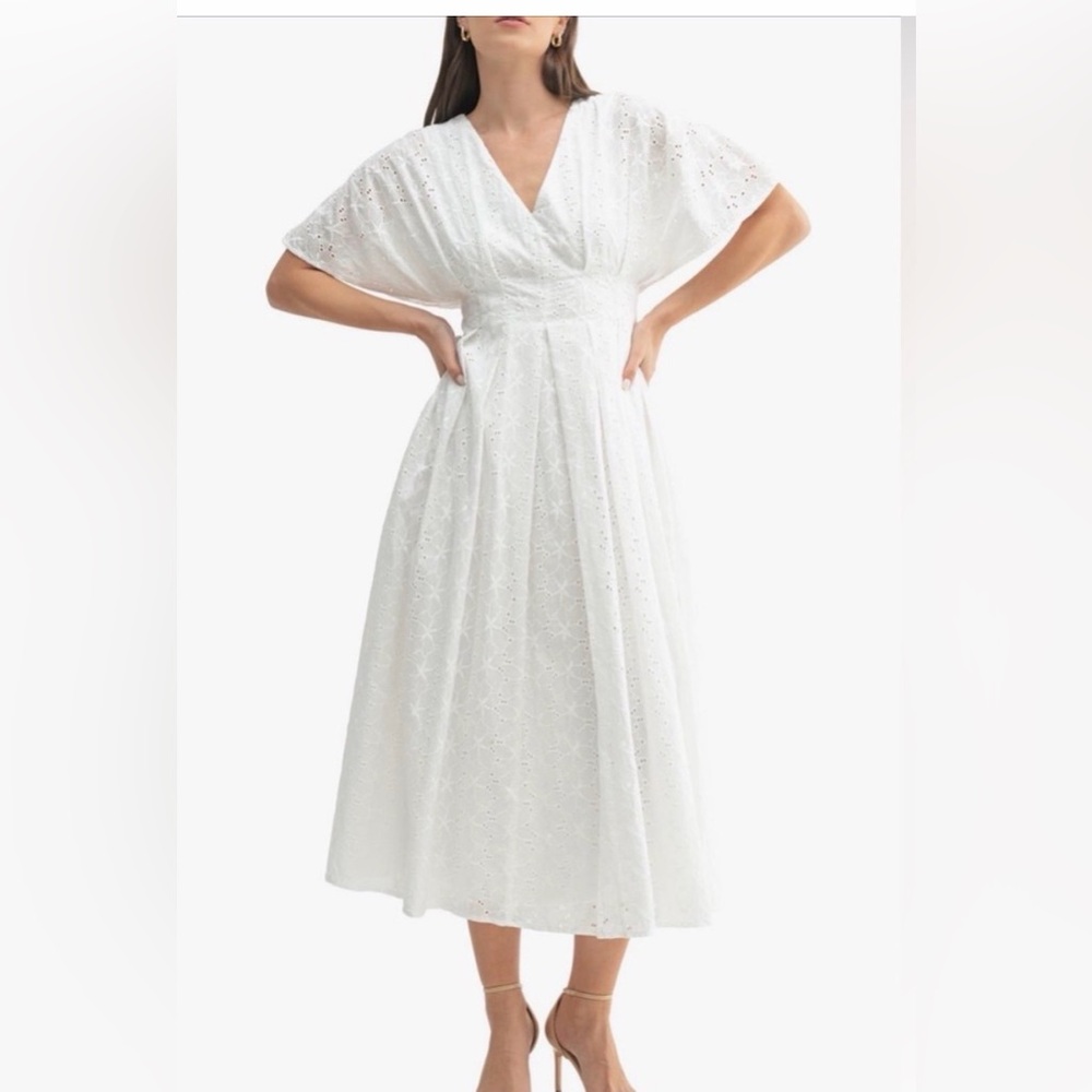 Mila Mae Ivory Eyelet V-Neck Top